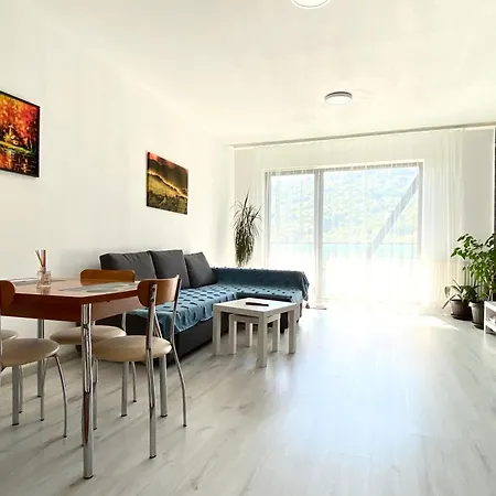 Nature View 아파트 *