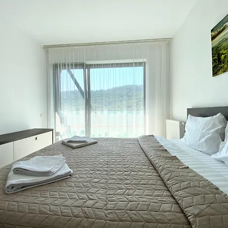 아파트 Nature View 브라쇼브